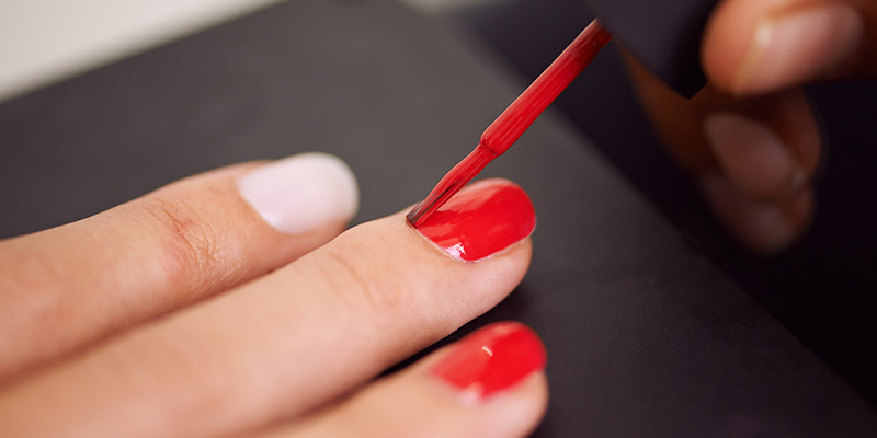 esmalte vermelho